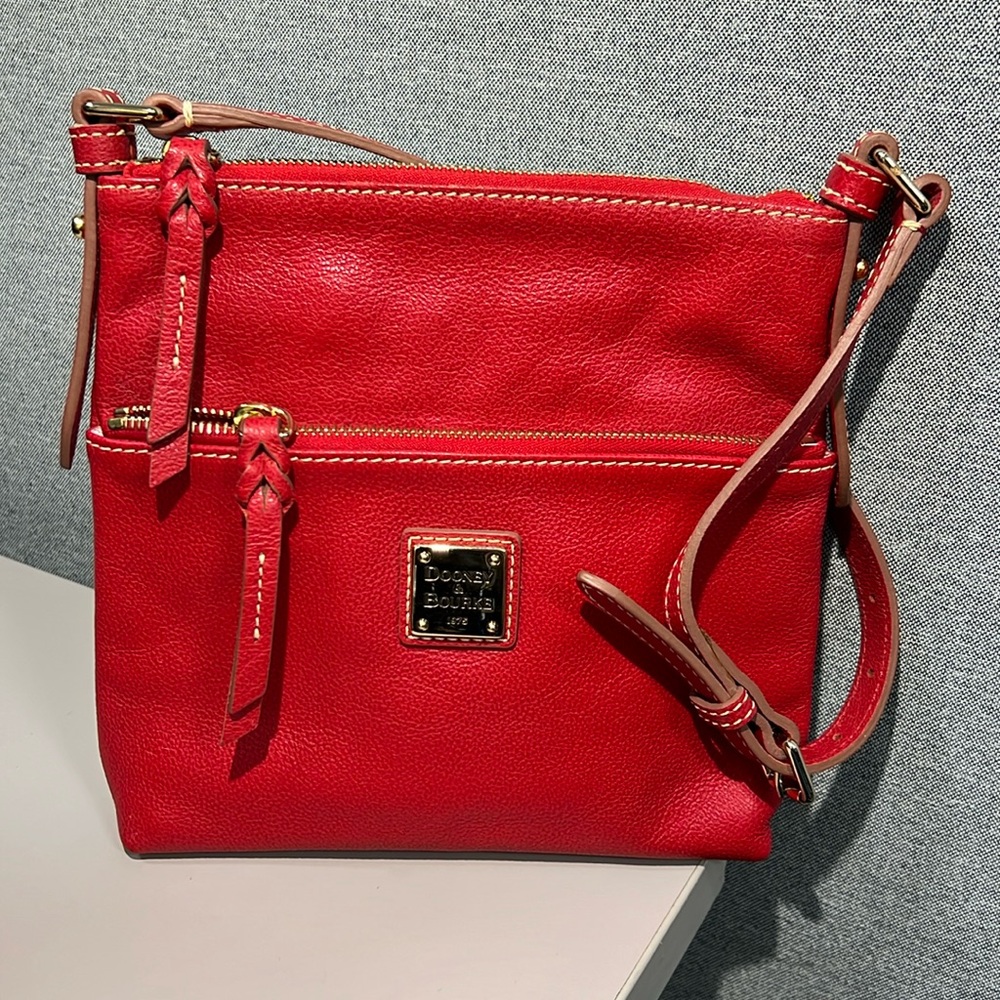 Dooney & Bourke Red Pebble Leather Letter Carrier Bag - Picture 1 of 16